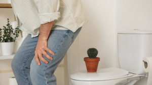 Cómo cuidar tus hemorroides y fisuras durante la Navidad (y empezar 2026 con mejor salud anal)
